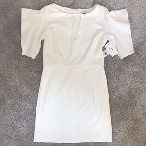 Halston chalk mini dress ruffle sleeve vneck nwt 8